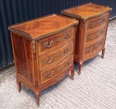 1860 Pair of Bedside Chests 25 63cmw 15 38cmd 30 or 31h _7.JPG